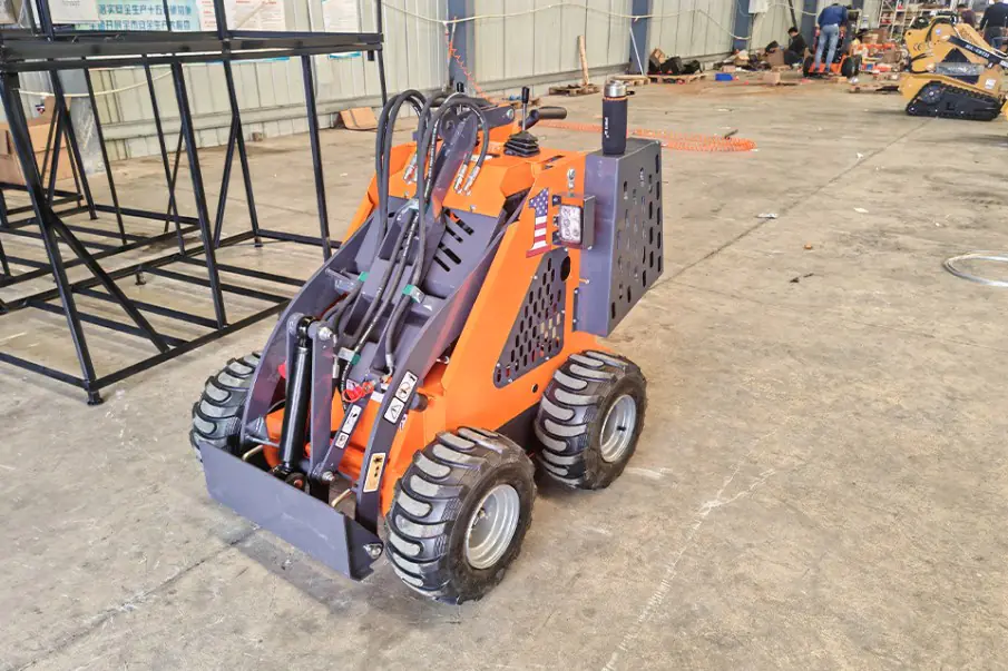 Chinese Mini Steer Skid Loader On Display At The Manufacturer Factory 1